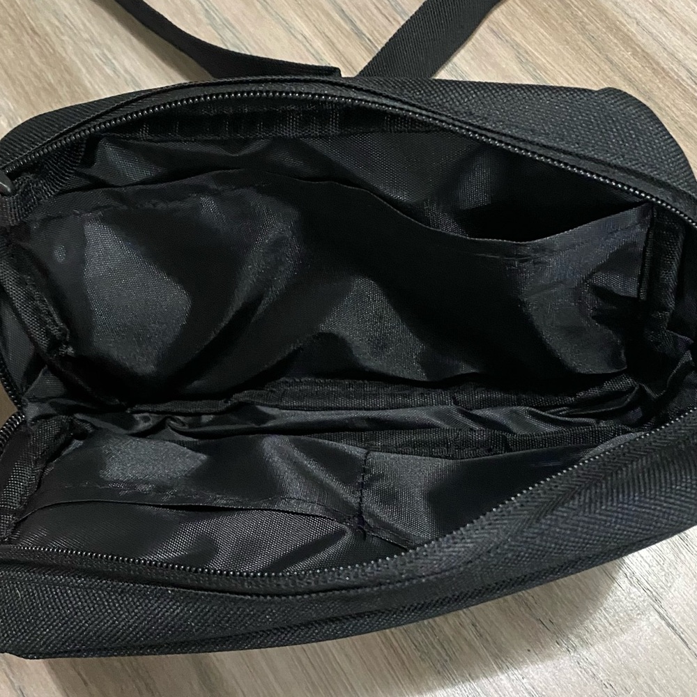 Fanny pack - Picture 3 of 4
